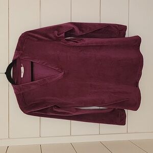 Natori small purple velour long sleeve shirt